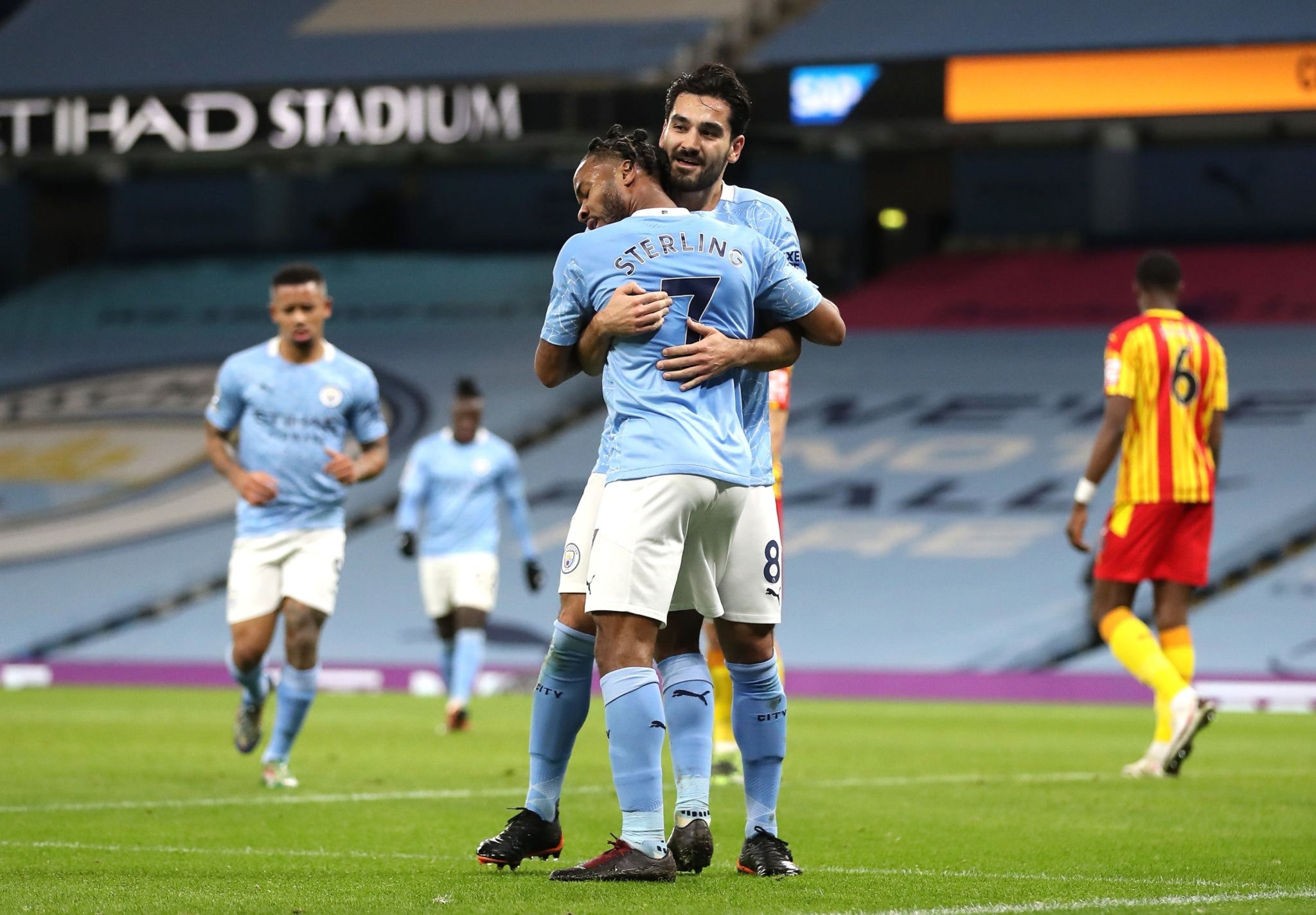 无疑竞争激 无疑竞争激